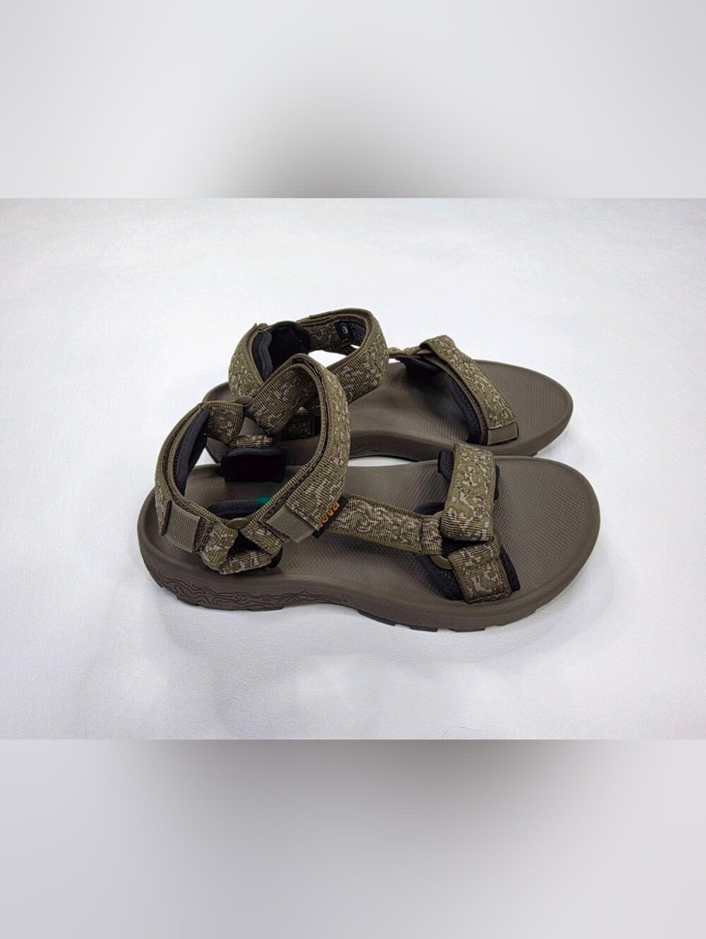 TEVA HYDRATREK Sandals Vibe Dark Olive Mens Size US 8
